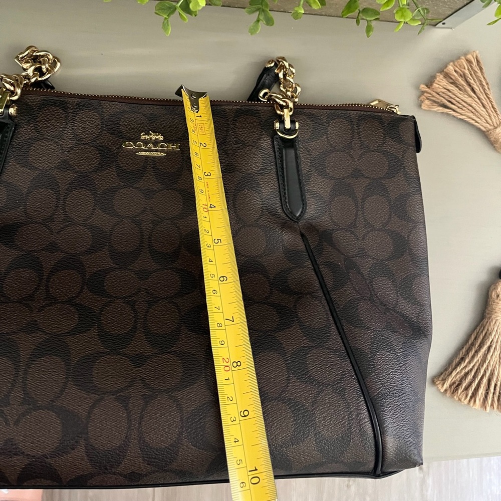 Coach Tote Bag - Picture 15 of 15